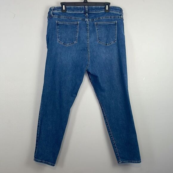 Pistola High Rise Skinny Jeans. Plus Size 20. - Picture 5 of 11